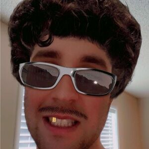 Meet your Posher, Corey